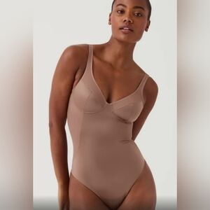NEW! Spanx Women's Shaping Satin Thong Bodysuit sz medium NWT 12.16